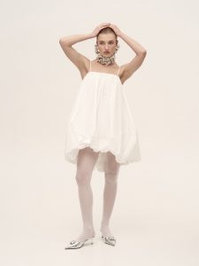 Сукня-балон з відкритою спиною 2